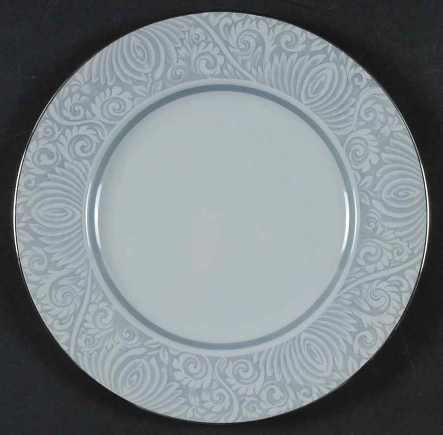 Ming Luncheon Plate by Spode-1