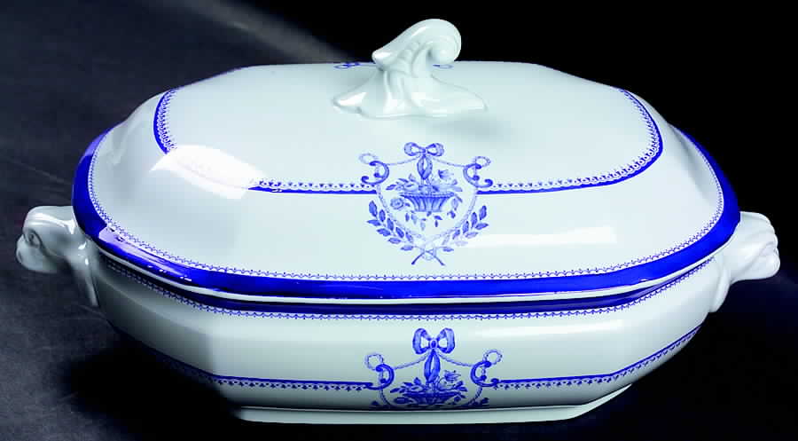 Newburyport Blue (No Gold Trim) Oval Covered Vegetable by Spode-1