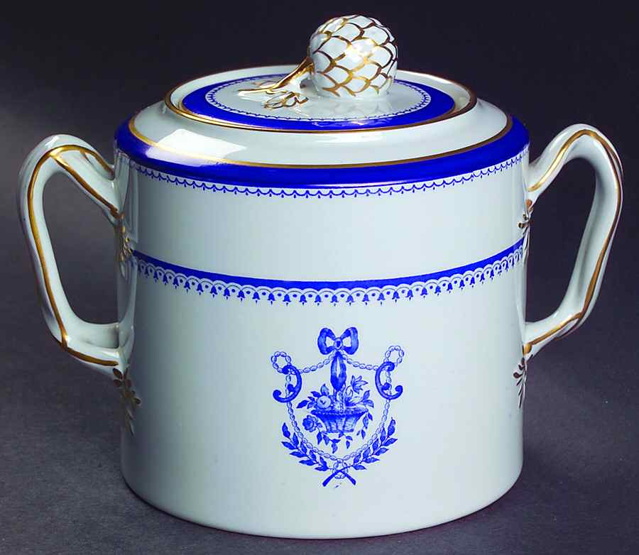 Newburyport Blue (Gold Trim) Sugar Bowl & Lid by Spode-1