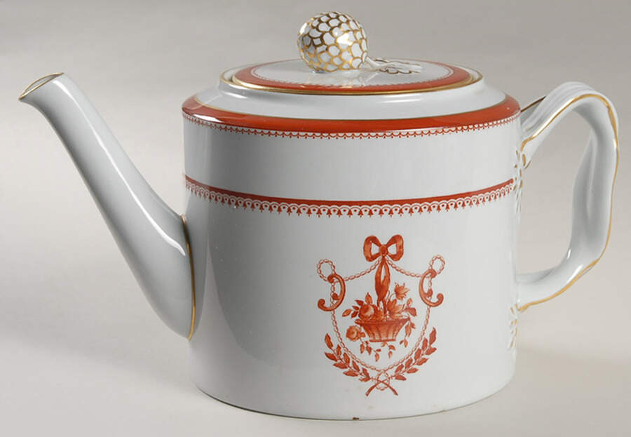 Newburyport Red (Gold Trim) Teapot & Lid by Spode-1