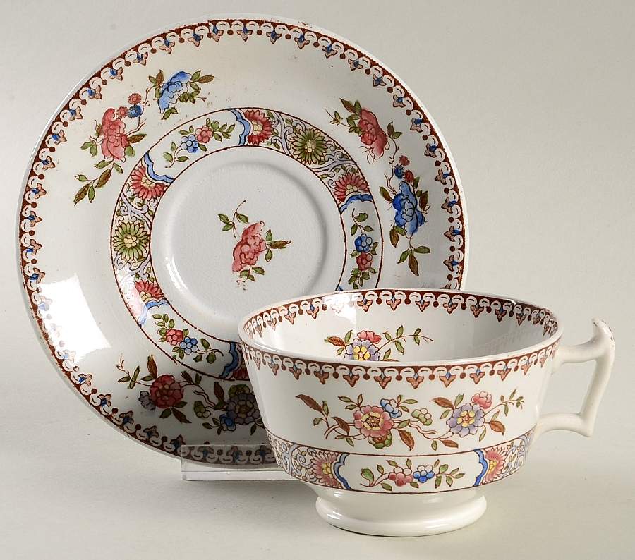 Nigel Footed Cup & Saucer Set by Spode-1