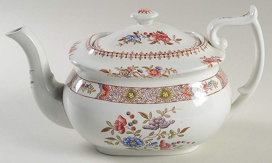 Nigel Teapot & Lid by Spode-1