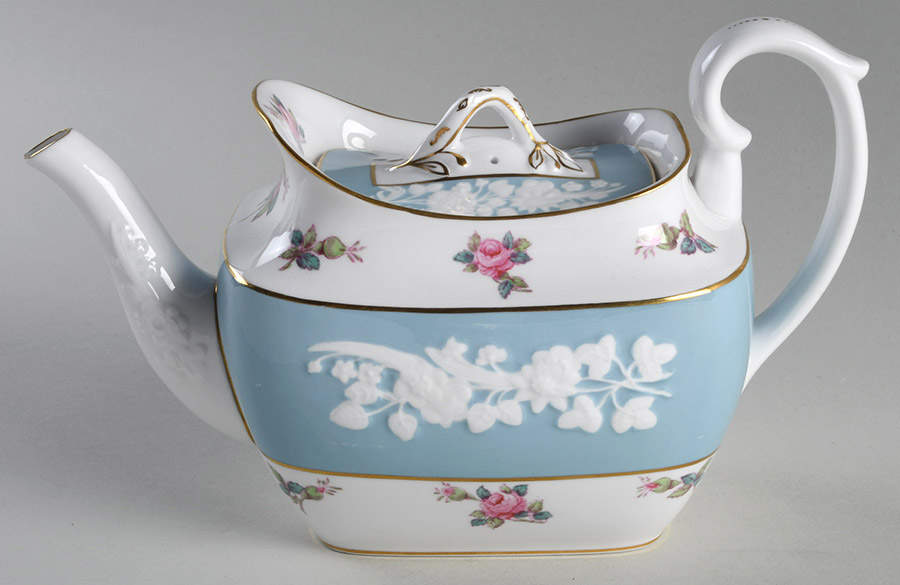 Old Colony Rose Small Teapot & Lid by Spode-1