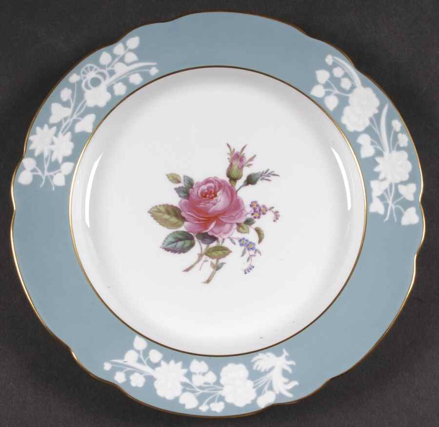Old Colony Rose Luncheon Plate by Spode-1