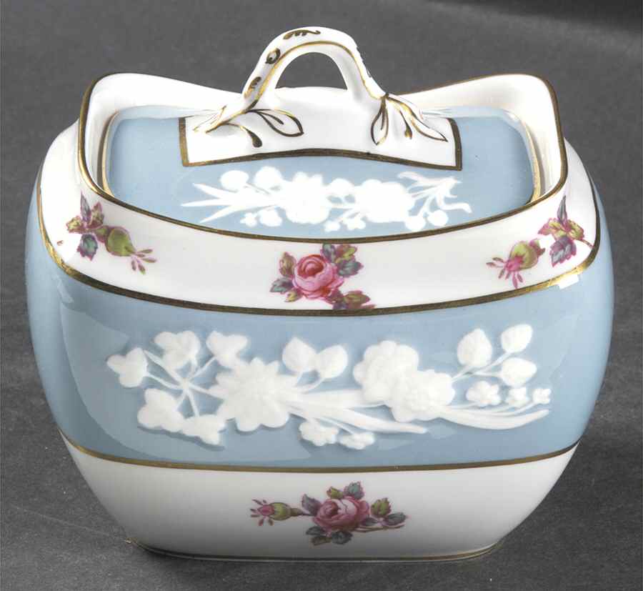 Old Colony Rose Sugar Bowl & Lid by Spode-1