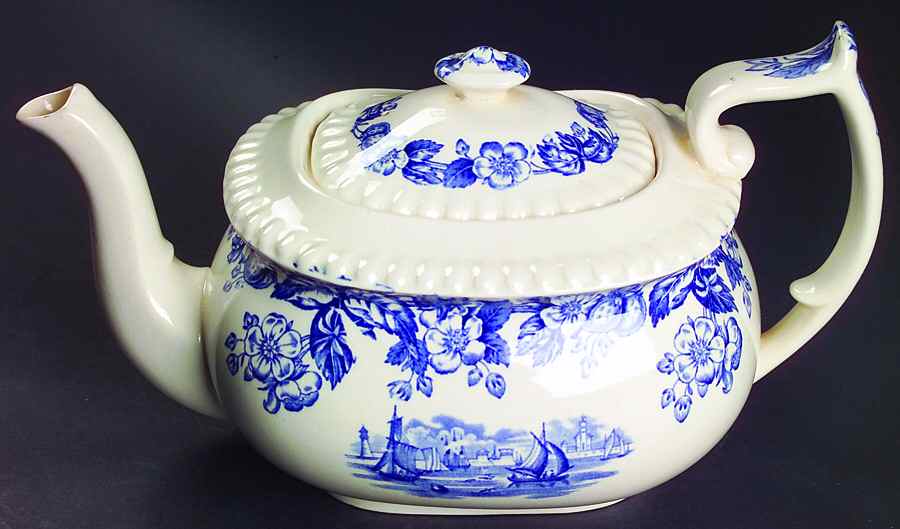 Old Salem Blue Teapot & Lid by Spode-1