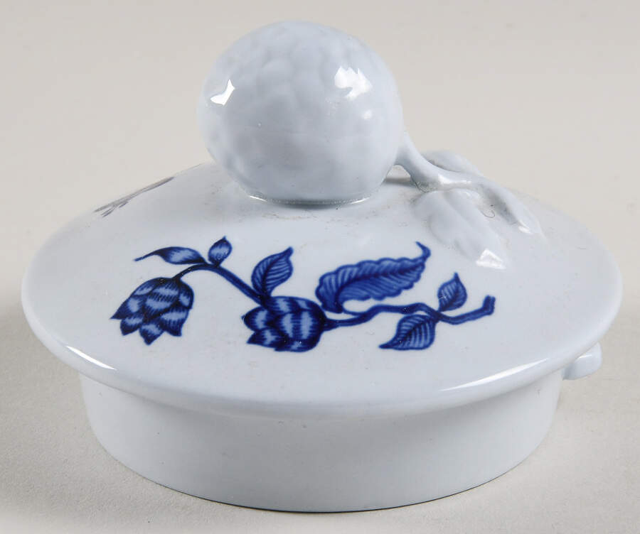 Palace Garden Blue Lid for Coffee Pot by Spode-1