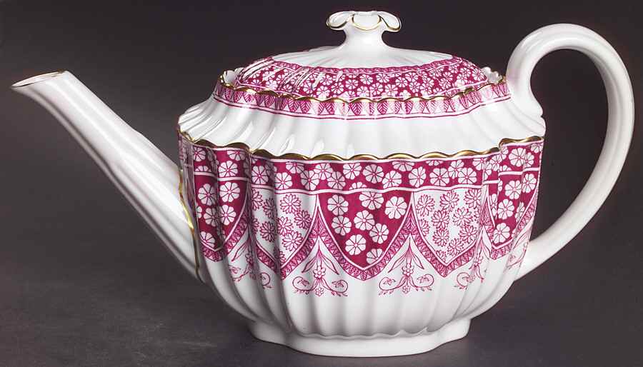 Primrose Rose Teapot & Lid by Spode-1