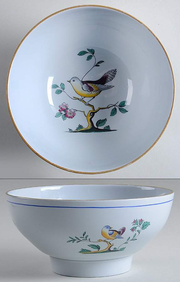 Queen's Bird (Y4973, Blue Gray Body) Marco Bowl by Spode-1