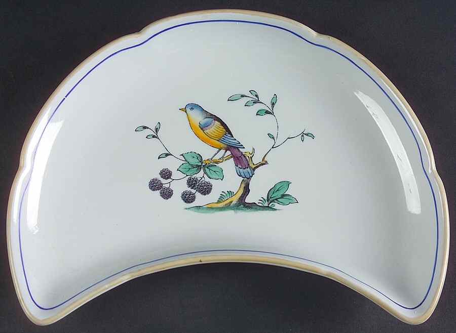 Queen's Bird (Y4973, Blue Gray Body) Crescent Salad Plate by Spode-1