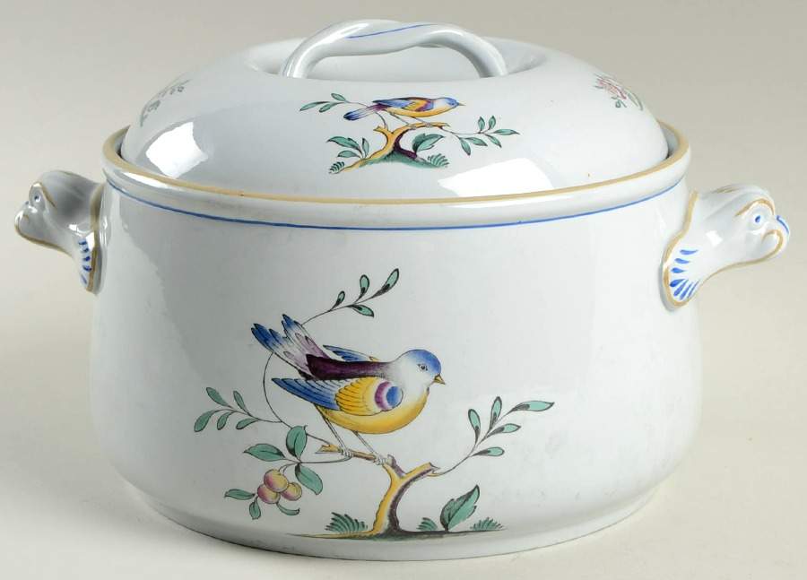 Queen's Bird (Imperial Ware, Cream Body) 2 Qt Round Covered Casserole by Spode-1
