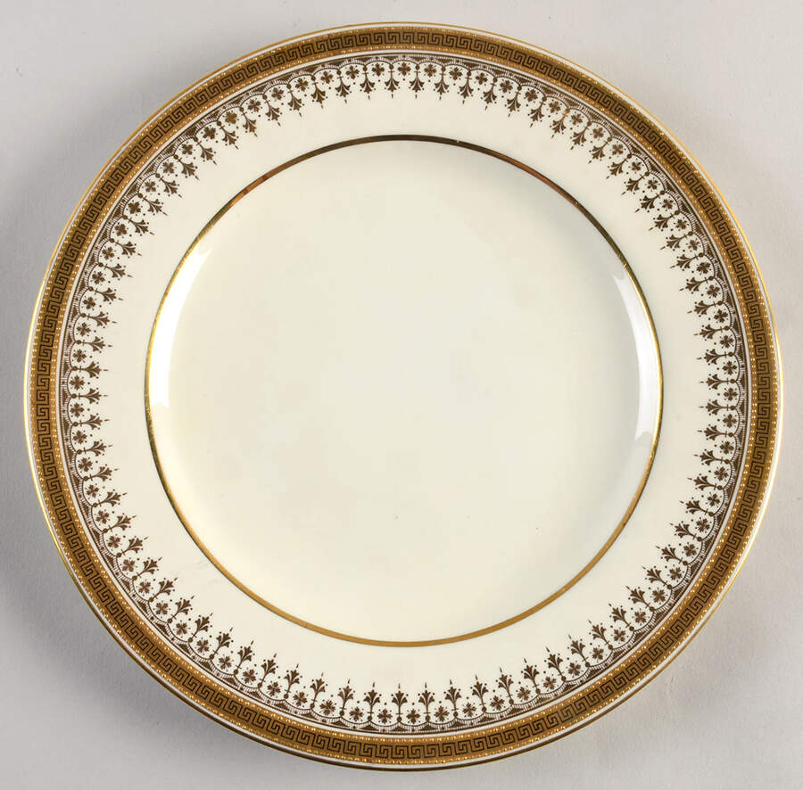 R2388 Dinner Plate by Spode-1