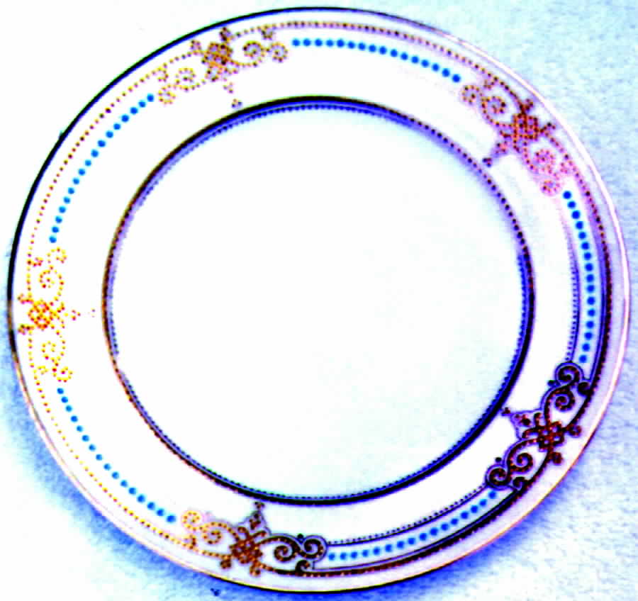 R2620 Dinner Plate by Spode-1