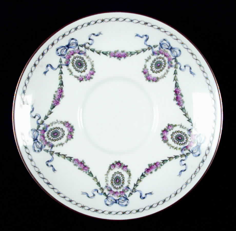 R2989 Saucer by Spode-1