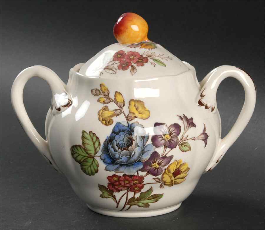 Rembrandt Sugar Bowl & Lid by Spode-1
