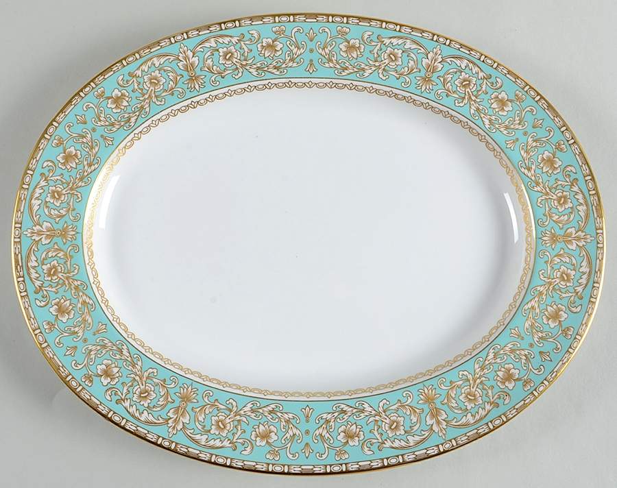 Renaissance Green 13" Oval Serving Platter by Spode-1