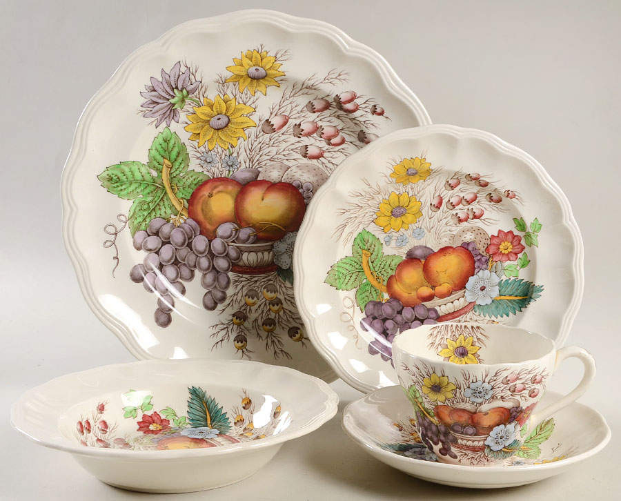 Reynolds 40 Piece Estate Set by Spode-1