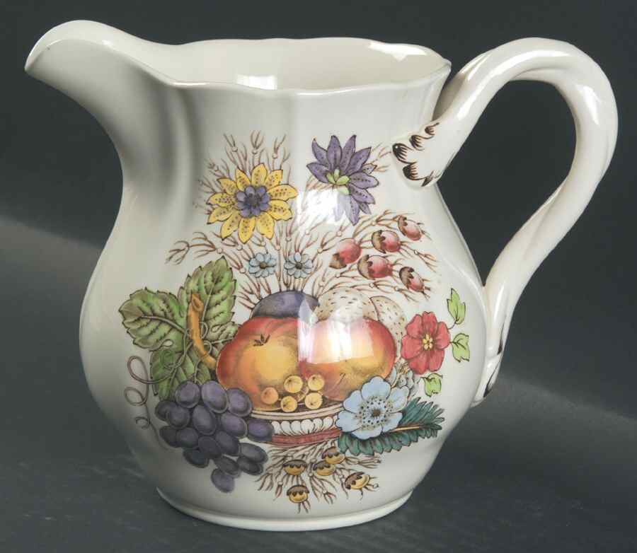 Reynolds 32 Oz Pitcher by Spode-1