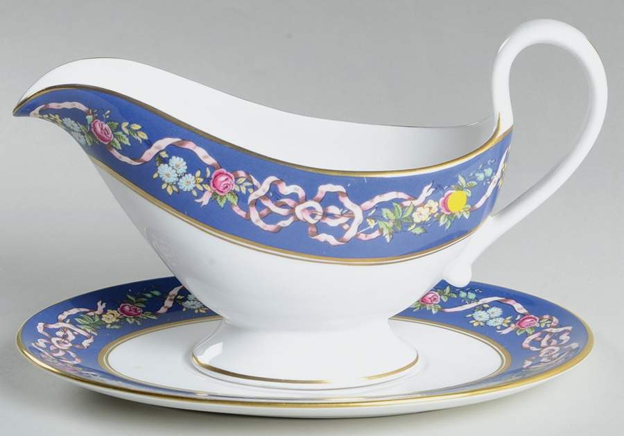Ribbons & Roses Gravy Boat & Underplate by Spode-1