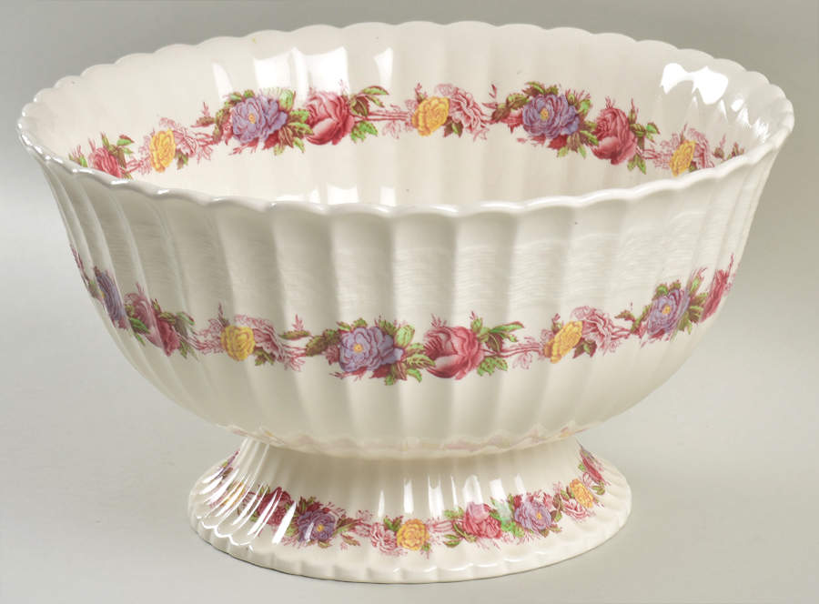 Rose Briar Large Fruit Bowl by Spode-1