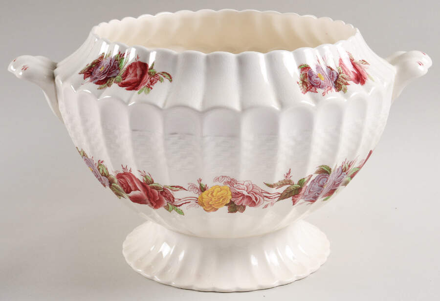 Rose Briar Tureen No Lid by Spode-1