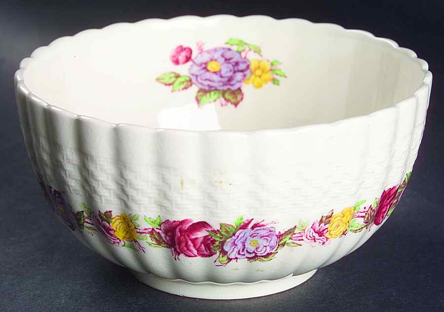 Rose Briar Cranberry Bowl by Spode-1