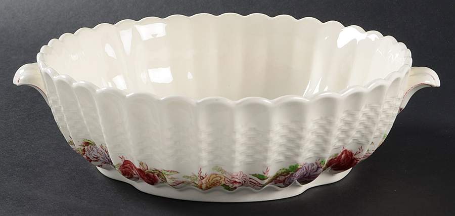 Rose Briar Round Vegetable No Lid by Spode-1