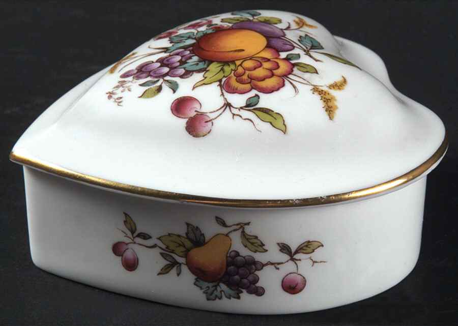 Rockingham Heart Shape Box & Lid by Spode-1