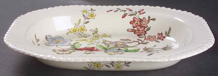 Romney (Gadroon Shape) 9" Oval Vegetable Bowl by Spode-1