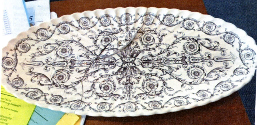 Rome 22" Oval Serving Platter by Spode-1