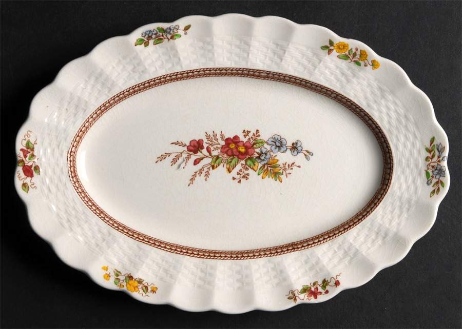 Rosalie Underplate for Gravy Boat by Spode-1