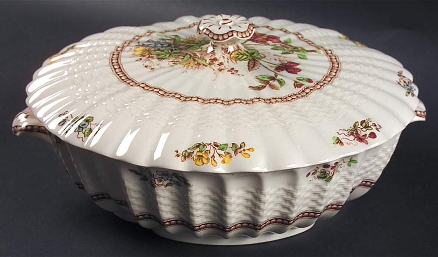 Rosalie Round Covered Vegetable by Spode-1
