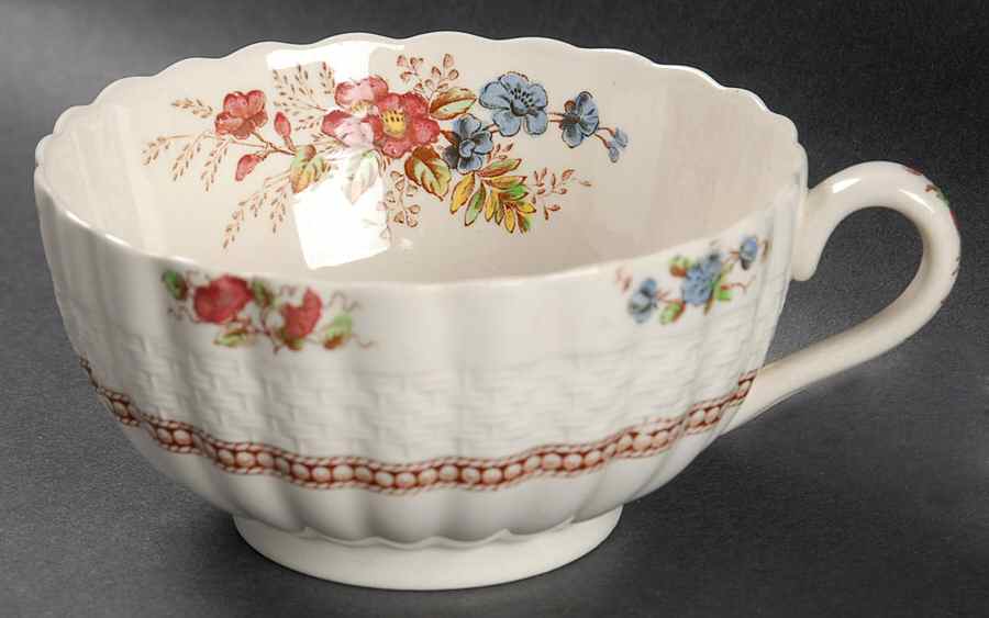Rosalie Oversized Cup by Spode-1
