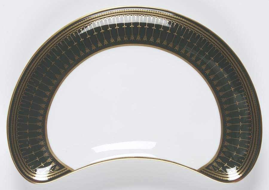 Royal Windsor Crescent Salad Plate by Spode-1