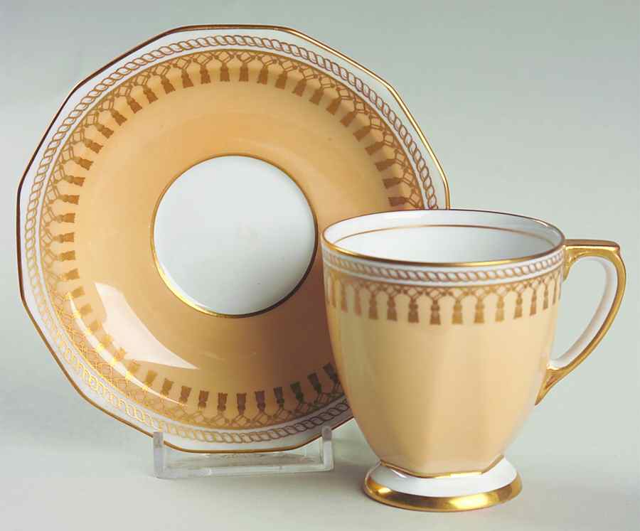 Ryde Butterscotch Footed Demitasse Cup & Saucer Set by Spode-1