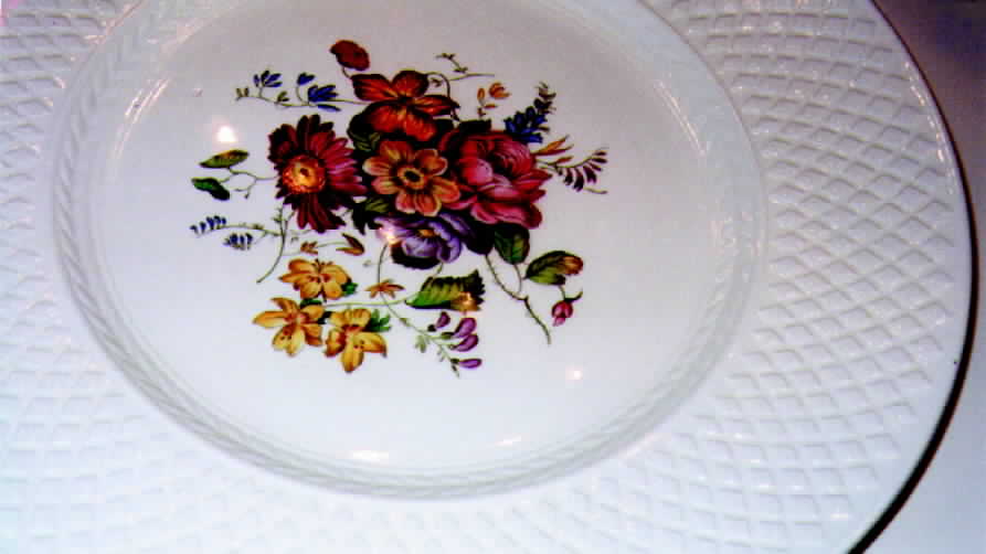 S820 Dinner Plate by Spode-1