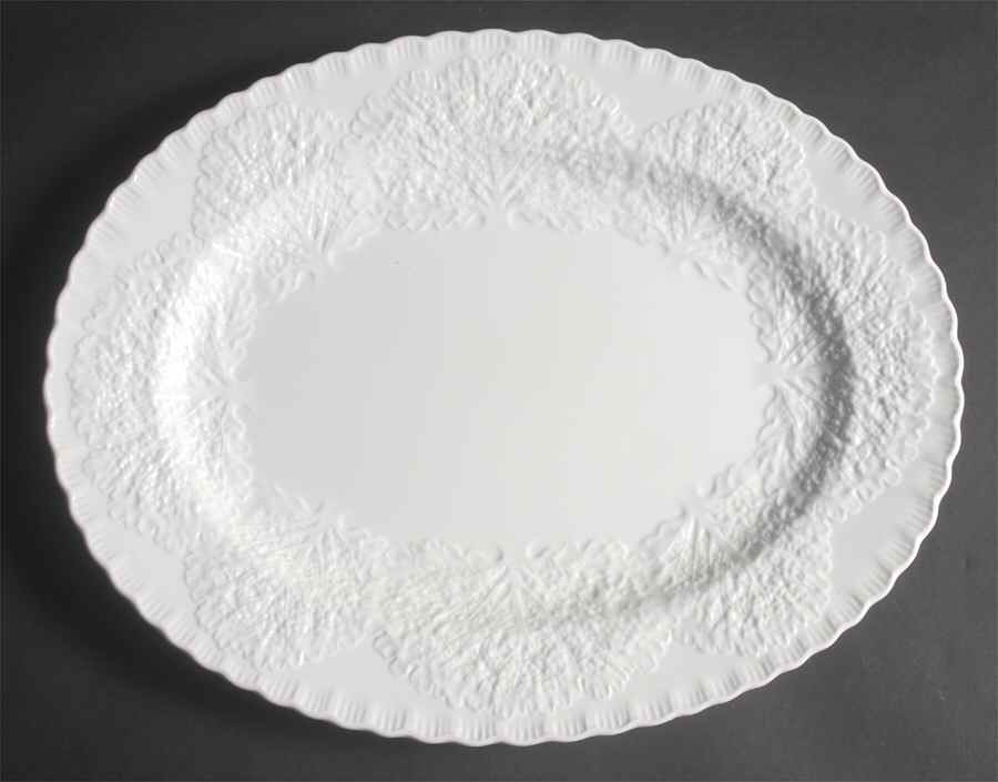 Savoy White (No Trim) 15" Oval Serving Platter by Spode-1