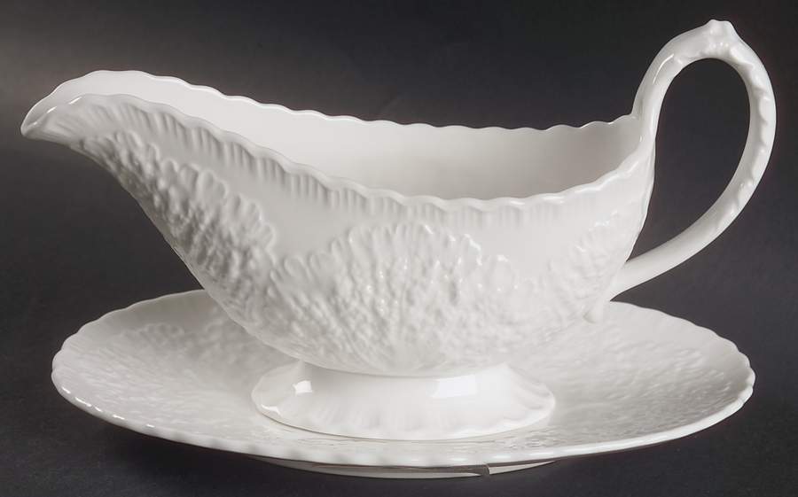 Savoy White (No Trim) Gravy Boat & Underplate by Spode-1