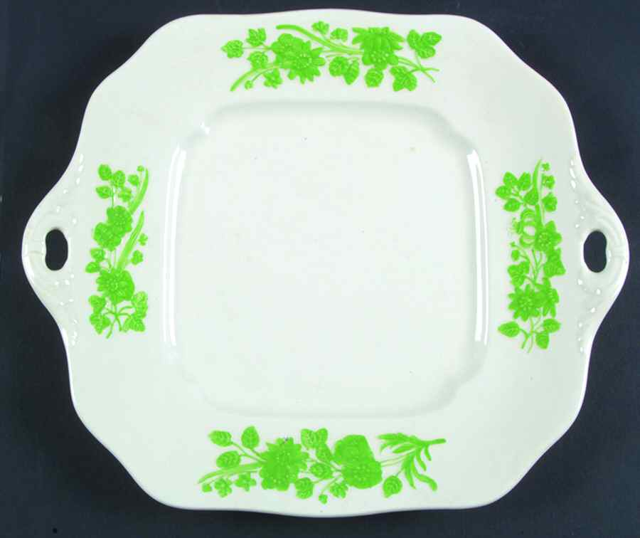 Shamrock Square Handled Cake Plate by Spode-1