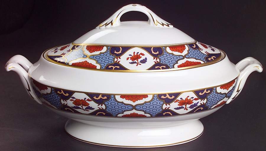 Shima Border Oval Covered Vegetable by Spode-1