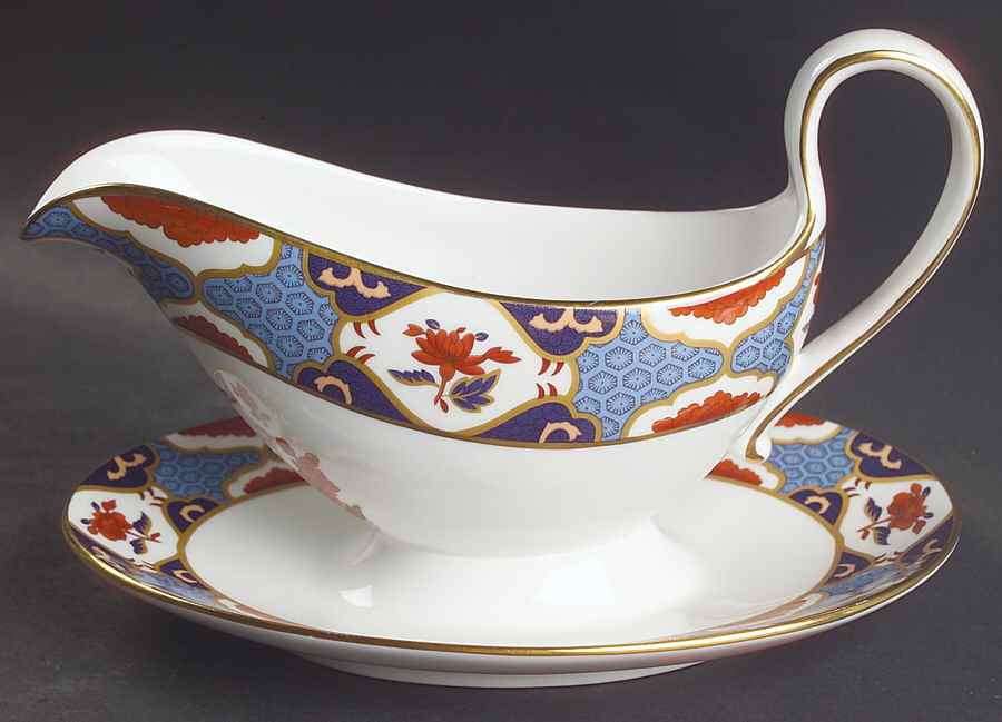 Shima Gravy Boat with Attached Underplate by Spode-1