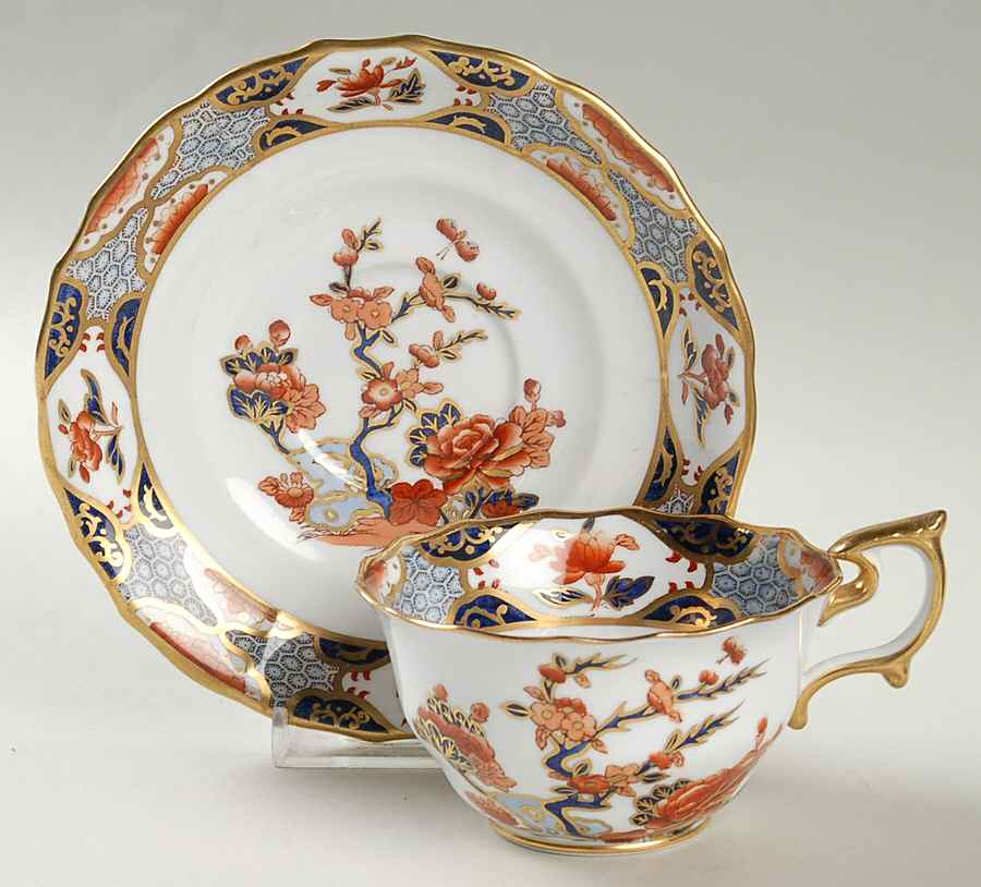 Shima Footed Cup & Saucer Set by Spode-1
