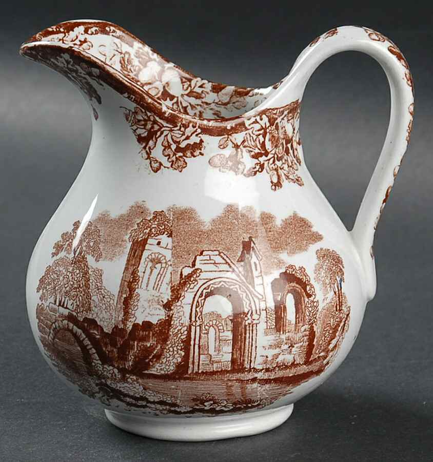 Acora (Smooth) Creamer by Spode-1