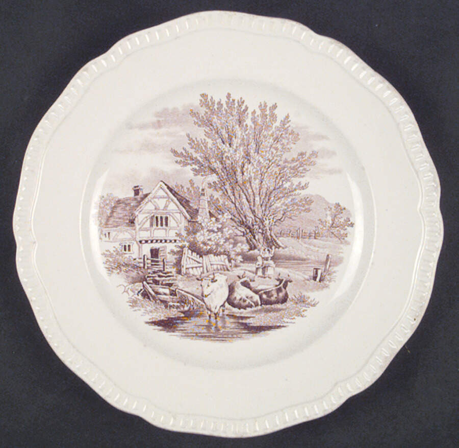 SP76 Luncheon Plate by Spode-1