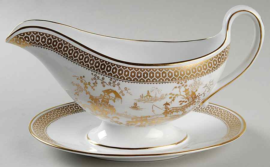 Spode's Garden Gravy Boat with Attached Underplate by Spode-1