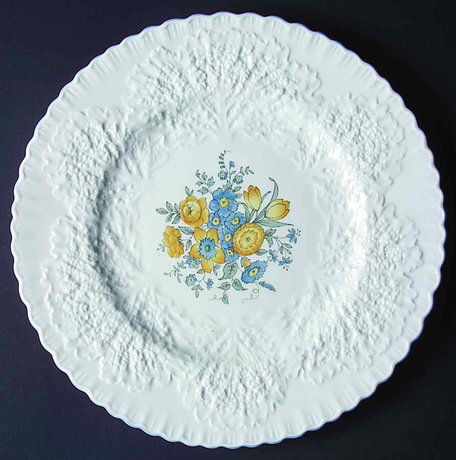 Spode's Jeanine Dinner Plate by Spode-1