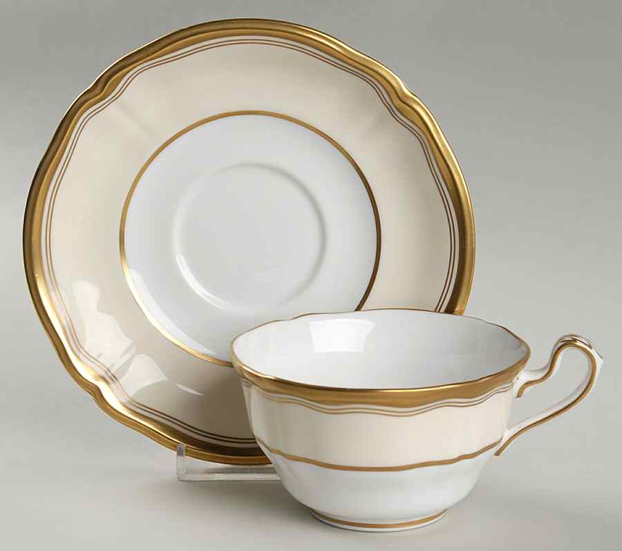 Stratford Flat Cup & Saucer Set by Spode-1