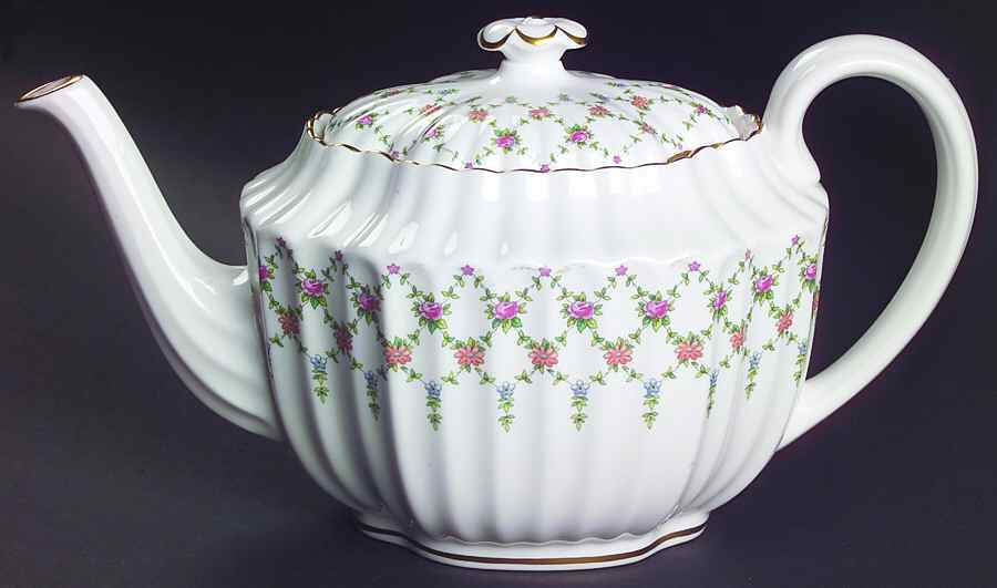 Tiara Teapot & Lid by Spode-1