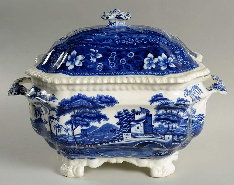 Tower Blue (No #, Older, Gadroon) Tureen & Lid by Spode-1