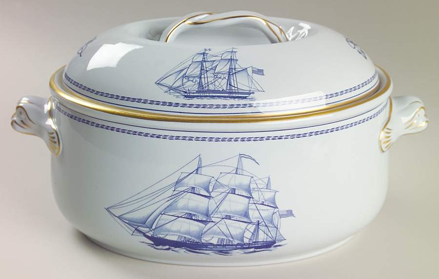 Trade Winds Blue 2 Quart Oval Covered Casserole by Spode-1